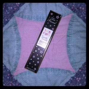 💕Too Faced Liquid Glitter Eyeshadow💕